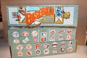 lot 380 image: Baseball Cards Donruss - 3 Boxes