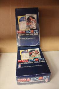lot 392 image: NBA Basketball Cards 1990-1991 Hoops - 2 Boxes