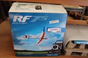 lot 433 image: RF 7.5 RC Flight Simulator DVD and Remote