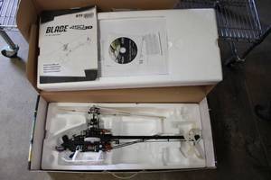 lot 440 image: Blade 450 3D RTF Remote Control Helicopter