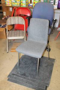 lot 468 image: Misc. Chairs and 4 Stress Floor Mats