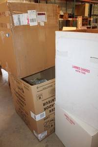 lot 471 image: Empty Boxes with Packing Materials