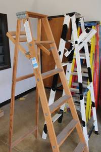 lot 482 image: Two Wooden 6 Ft. Ladders
