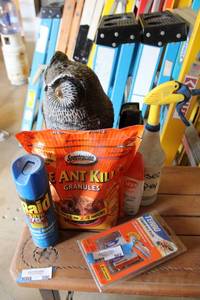 lot 502 image: Pest Control Lot Fire Ant Killer, Flying Insect Killer, Owl Decoy