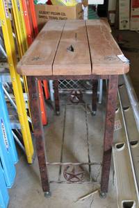 lot 500 image: Rustic Texas Table - Star and Horseshoe Metal Frame, Rope Etching on Top