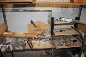 lot 517 image: Misc. Hardware and Tools, Security Lighting
