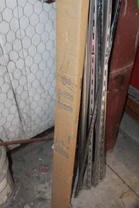 lot 526 image: Silver Slotted Shelving Brackets