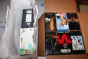 lot 576 image: VHS Movies, see pictures