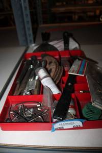 lot 603 image: Grinding Disc, assorted tools incluing 3 ft 38 ext