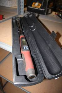 lot 614 image: Snap On Tech Wrench