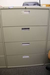 lot 77 image: Lateral File Cabinet 3Ft. W x 19.5D x 53 H with Key