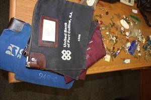 lot 105 image: Large Assortment of Keys Plus Money Bags