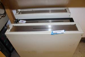 lot 121 image: Locking Cash Drawers with Keys