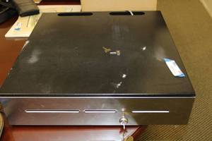 lot 158 image: Cash Drawer with Key