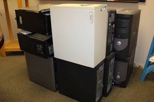 lot 162 image: Collection of CPUs No Hard Drives, mostly Dell