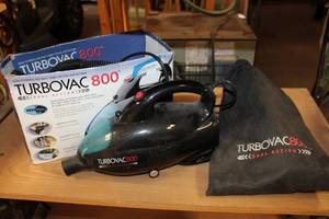lot 760 image: Turbovac 800 Vacuum and Blower