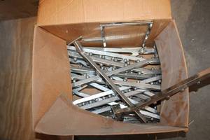 lot 807 image: Wall Mount Clothes Rack Displays - 1 Box