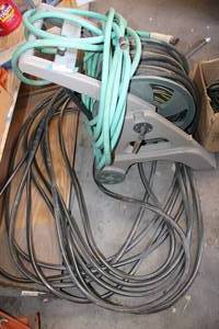 lot 829 image: Yard Hoses and Reel
