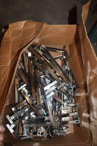 lot 928 image: Slat Wall T-Shirt Chrome Brackets (Square with Ball on the End) - 3 Boxes
