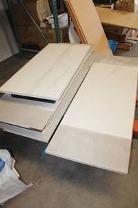 lot 936 image: Display Platforms - 5 Total
