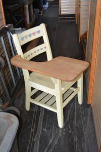 lot 853 image: Child Size School Desk