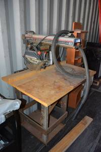 lot 874 image: Craftsman Radial Saw and Table