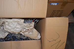 lot 1011 image: Plastic Hangers with Hook - 2 Boxes