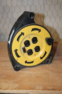 lot 647 image: Extension Cord Reel with 4 Outlets on the Side