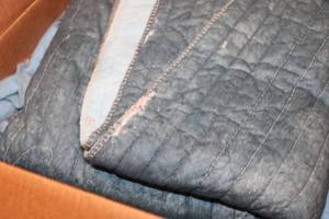 lot 677 image: Moving Blankets