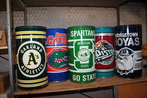 lot 712 image: Team Logo Aluminum Trash Bins