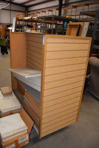 lot 954 image: 2-Sided Slat Wall Display Cabinet