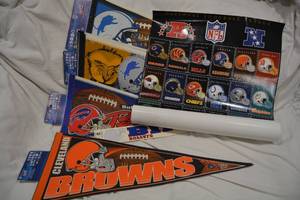 lot 280 image: Football Pennants and Decals NFL Poster, Lions, Buffalo Bills, Browns