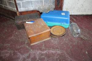 lot 24 image: Vintage Boxes and Containers