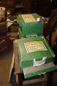 lot 47 image: Christmas Sango Soup Bowls and Cups 8 each in boxes