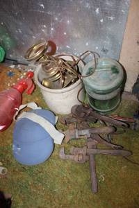 lot 74 image: Vintage Tools and Glass ware