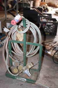 lot 172 image: Torch carrying base and hose