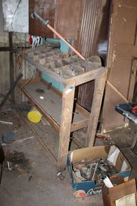 lot 171 image: Wood Storage bench and large quantity of ratchet ends