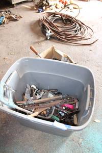 lot 182 image: Bins of tools
