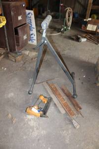 lot 185 image: Bostitch Air Stapler rasp files, and saw roller