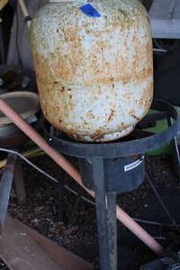lot 296 image: Propane tank and Fryer stand