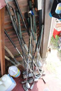 lot 202 image: Set of Golf Clubs