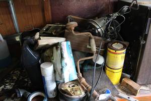 lot 210 image: Antique Hand Drill, Heat Lamp, Garden Hose, Wire
