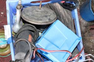 lot 215 image: Tools 38 Angle Drill,