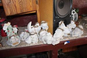lot 223 image: Cherub Collection