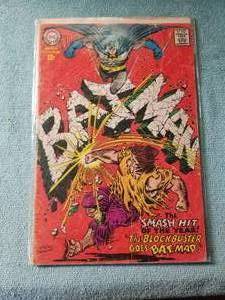 lot 4 image: Batman DC comic #194 - 12cent