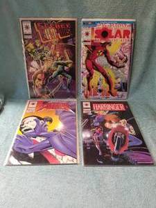 lot 137 image: Selection of 4 comic books - Secret Force 7, 20, Harbinger, and Solar Man of the Atom