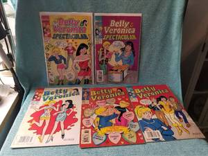 lot 146 image: Selection of 5 comic books - Betty & Veronica #4, 13, 87, 86, and 75