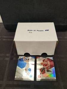 lot 36 image: Selection of 2020-21 Mosaic basketball cards