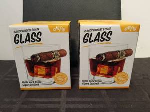 lot 58 image: Classic whiskey & cigar 9oz glass - new in box - total of 2