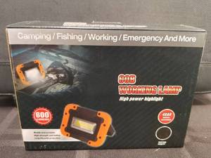 lot 111 image: Cob working lamp - 600 lumens - new in box - qty 2